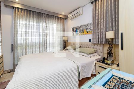 Apartamento à venda com 80m², 2 quartos e 2 vagasSuíte 1