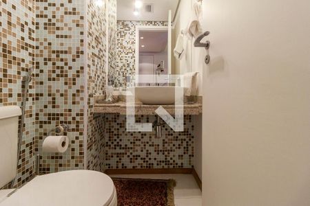 Apartamento à venda com 80m², 2 quartos e 2 vagasLavabo
