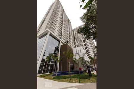 Apartamento para alugar com 54m², 2 quartos e 1 vaga Apartamento para alugar com 54m², 2 quartos e 1 vagaFachada