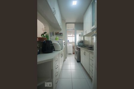 Apartamento à venda com 58m², 2 quartos e 1 vagaCozinha