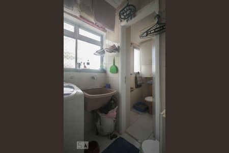 Apartamento à venda com 58m², 2 quartos e 1 vagaÁrea Serviço