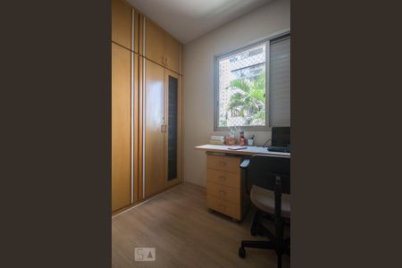 Quarto 01 de apartamento para alugar com 2 quartos, 58m² em Jardim da Saúde, São Paulo