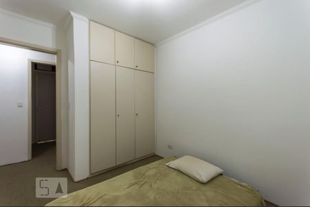 quarto de apartamento à venda com 2 quartos, 107m² em Indianópolis, São Paulo