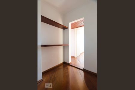 Corredor dos quartos de apartamento à venda com 3 quartos, 80m² em Lauzane Paulista, São Paulo