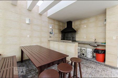 Apartamento para alugar com 76m², 2 quartos e 2 vagasCozinha