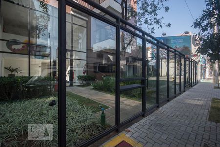 Studio para alugar com 31m², 1 quarto e 1 vaga Studio para alugar com 31m², 1 quarto e 1 vagaFachada