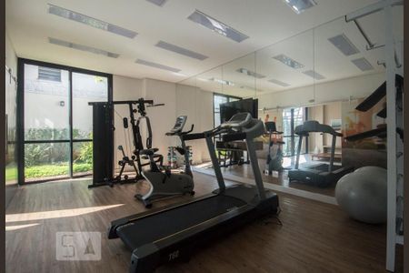 Studio para alugar com 31m², 1 quarto e 1 vaga Studio para alugar com 31m², 1 quarto e 1 vagaAcademia