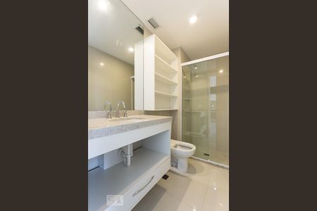 Apartamento para alugar com 52m², 1 quarto e 1 vaga Apartamento para alugar com 52m², 1 quarto e 1 vagaBanheiro