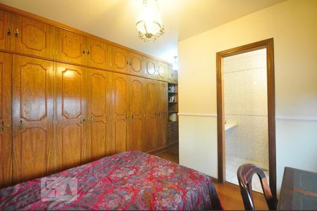 Apartamento para alugar com 213m², 4 quartos e 3 vagassuíte 1