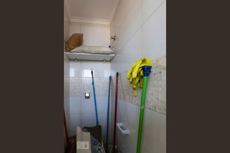 Banheiro de serviço de apartamento à venda com 2 quartos, 69m² em Vila Moinho Velho, São Paulo