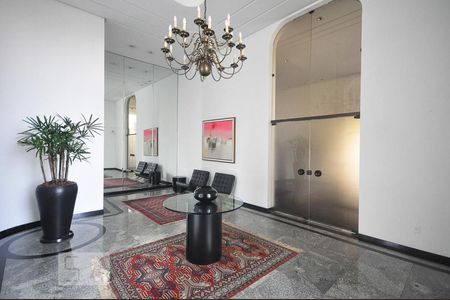 Apartamento à venda com 480m², 4 quartos e 4 vagashall social