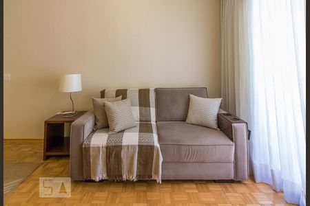 Apartamento à venda com 70m², 2 quartos e 1 vagaSala