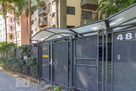 Apartamento à venda com 70m², 2 quartos e 1 vagaFachada