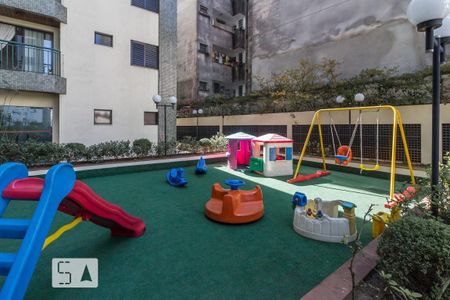 Apartamento à venda com 70m², 2 quartos e 1 vagaÁrea comum