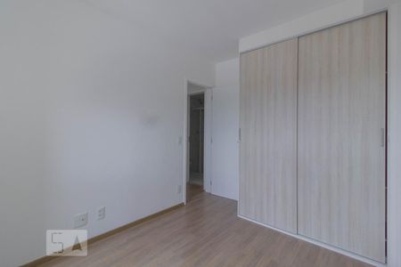 Suite de apartamento à venda com 2 quartos, 68m² em Jardim Flor da Montanha, Guarulhos