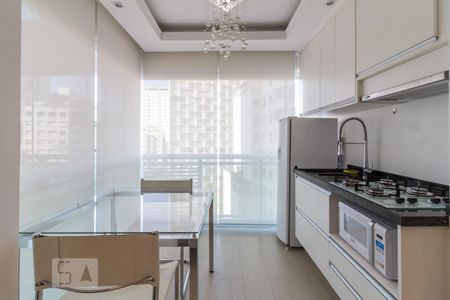 Apartamento para alugar com 50m², 2 quartos e 1 vaga Apartamento para alugar com 50m², 2 quartos e 1 vagaCozinha/Varanda