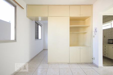 Sala de apartamento para alugar com 1 quarto, 45m² em Taquaral, Campinas