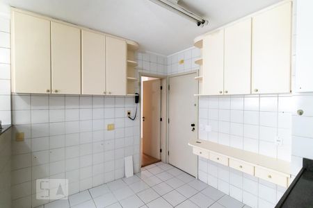 Apartamento à venda com 83m², 3 quartos e 2 vagasCozinha