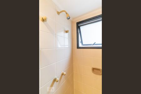 Apartamento à venda com 83m², 3 quartos e 2 vagasBanheiro social