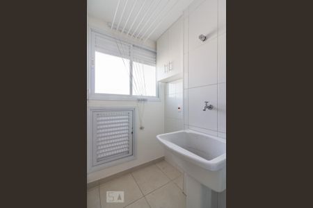 Apartamento à venda com 68m², 2 quartos e 1 vagaÁrea de serviço