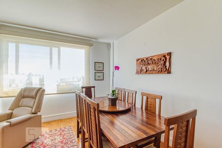 Sala de apartamento para alugar com 3 quartos, 123m² em Indianópolis, São Paulo