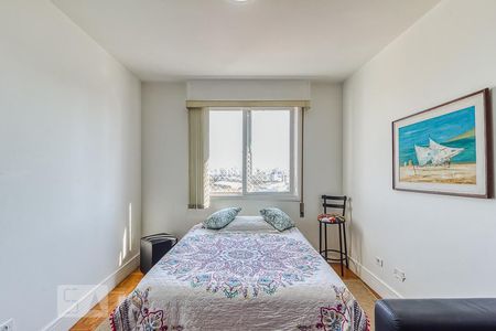 Apartamento para alugar com 123m², 3 quartos e sem vagaTerceiro dormitório