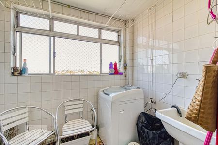 Apartamento para alugar com 123m², 3 quartos e sem vagaÁrea de serviço