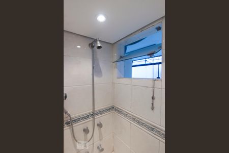 Banheiro de apartamento para alugar com 3 quartos, 210m² em Santana, São Paulo