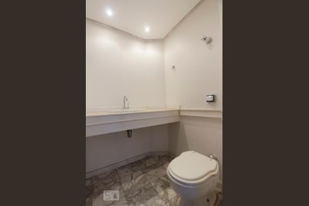 Lavabo de apartamento para alugar com 3 quartos, 210m² em Santana, São Paulo