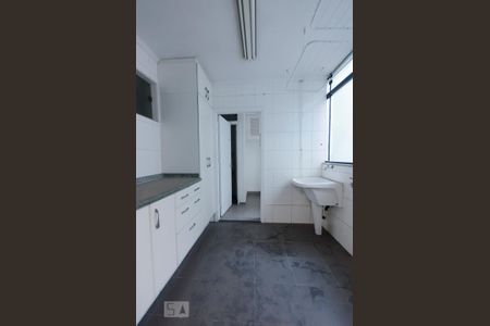 Lavanderia de apartamento para alugar com 3 quartos, 210m² em Santana, São Paulo