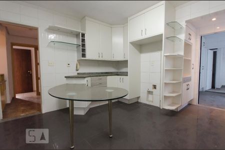 Cozinha de apartamento para alugar com 3 quartos, 210m² em Santana, São Paulo