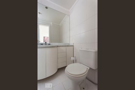 Banheiro de apartamento à venda com 1 quarto, 40m² em Vila Olímpia, São Paulo