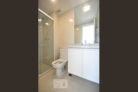 banheiro suíte de kitnet/studio para alugar com 1 quarto, 52m² em Vila Gertrudes, São Paulo