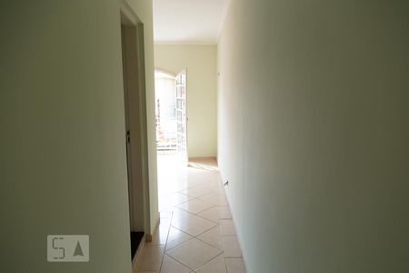 Casa à venda com 200m², 3 quartos e 6 vagasQuarto 3 - Suíte