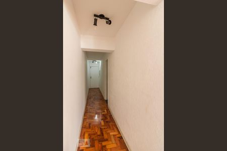 Corredor de apartamento para alugar com 2 quartos, 85m² em Consolação, São Paulo