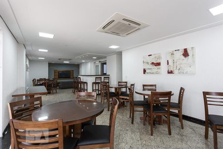 Apartamento à venda com 127m², 3 quartos e 2 vagasSalão de festas