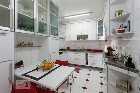 Apartamento à venda com 127m², 3 quartos e 2 vagasCozinha