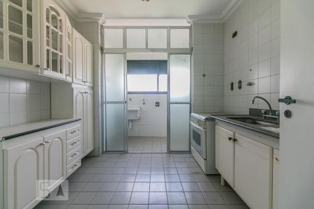 Apartamento à venda com 96m², 3 quartos e 2 vagas Apartamento à venda com 96m², 3 quartos e 2 vagasCozinha