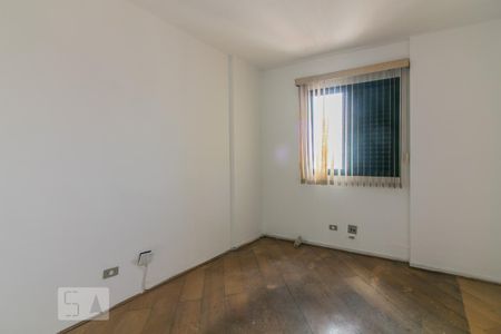 Apartamento à venda com 96m², 3 quartos e 2 vagas Apartamento à venda com 96m², 3 quartos e 2 vagasQuarto 2