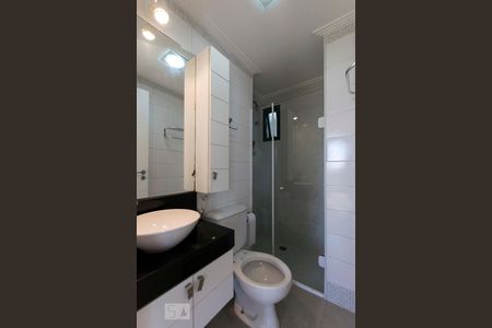 Banheiro social de apartamento para alugar com 3 quartos, 75m² em Jardim Vila Mariana, São Paulo