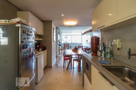 Apartamento para alugar com 108m², 2 quartos e 1 vagaCozinha