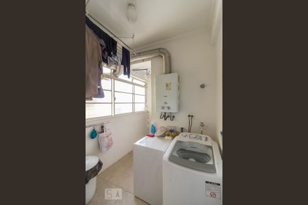 Apartamento para alugar com 108m², 2 quartos e 1 vagaÁrea de serviçø