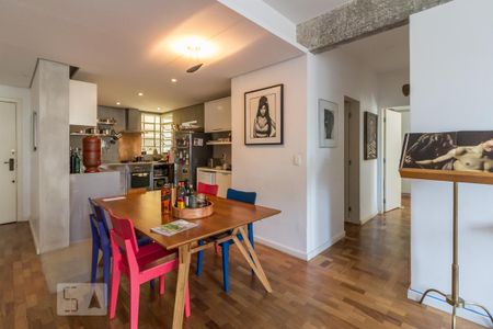 Apartamento para alugar com 108m², 2 quartos e 1 vagaSala