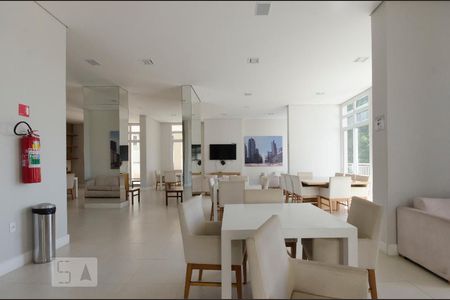Apartamento para alugar com 95m², 2 quartos e 2 vagasSalão de festa