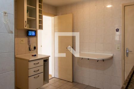 Apartamento para alugar com 83m², 3 quartos e 2 vagasCozinha