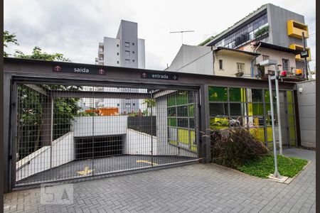 Apartamento à venda com 34m², 1 quarto e 1 vagaFachada