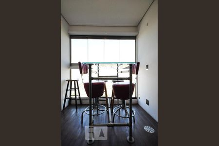 Apartamento à venda com 70m², 1 quarto e 1 vagaárea de serviço