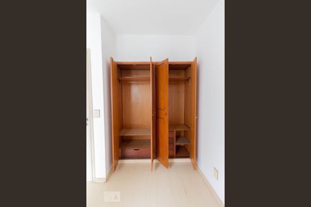 Suíte de apartamento para alugar com 3 quartos, 100m² em Paraíso, São Paulo