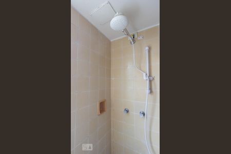 Apartamento para alugar com 100m², 3 quartos e 1 vagaBanheiro - Suíte