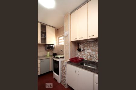 Apartamento para alugar com 67m², 2 quartos e sem vagaCozinha